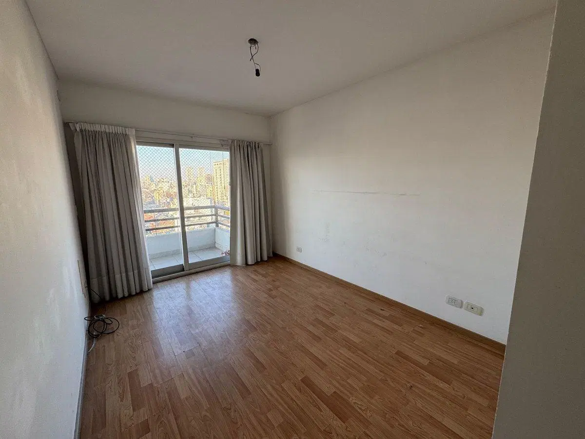 VENTA DEPARTAMENTO 3 AMBIENTES BOYACA 500 FLORES 3