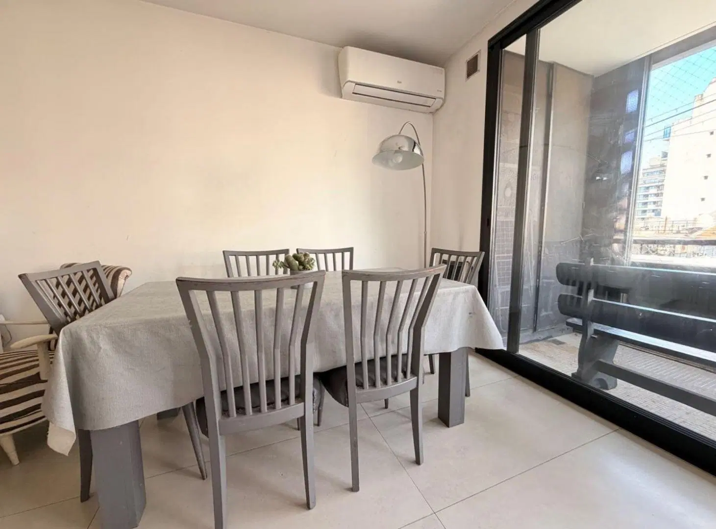 VENTA DEPARTAMENTO 3 AMBIENTES COCHERA URQUIZA 5