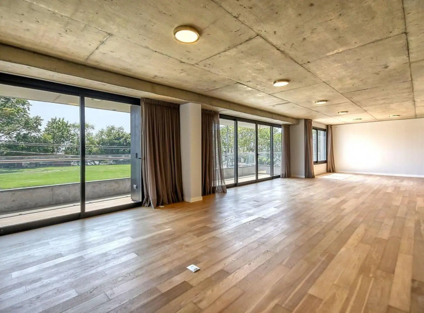 VENTA PISO 298MTS. PREMIUM .PUERTO DE OLIVOS. 2