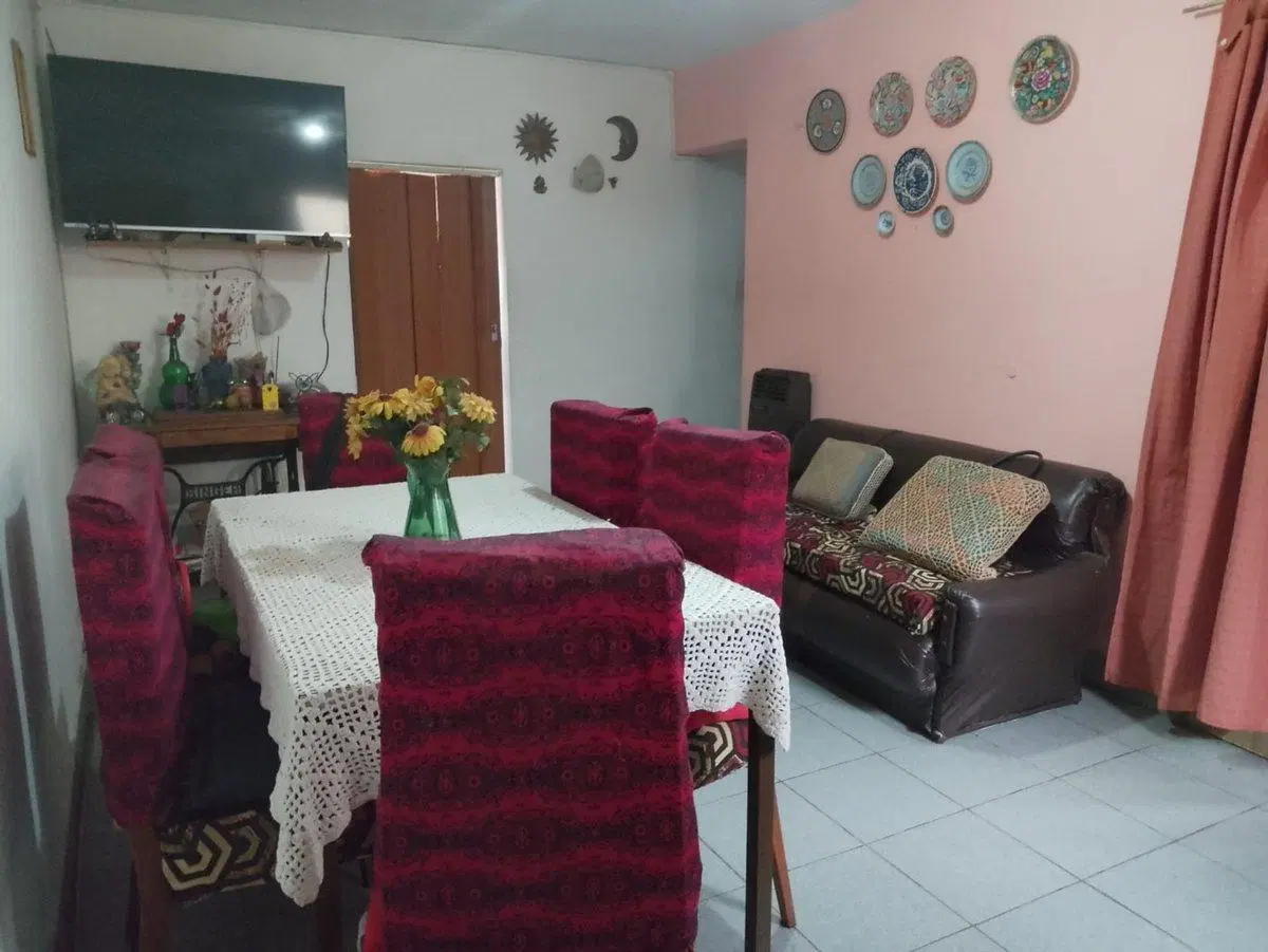 DEPARTAMENTO  3 AMB  VENTA R.TRIANA Y LACARRRA 2