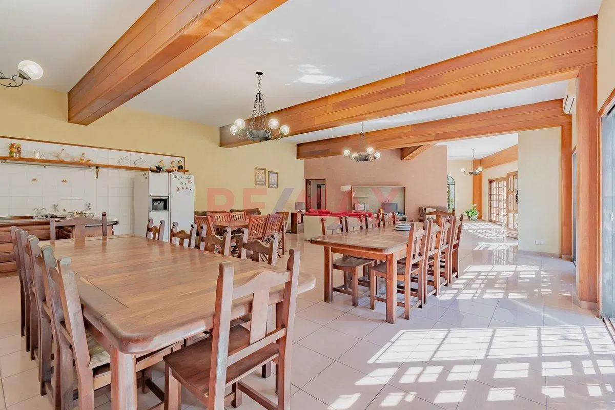 Terreno Casa 4 Lotes Quincho Pileta Galeri Cochera 5