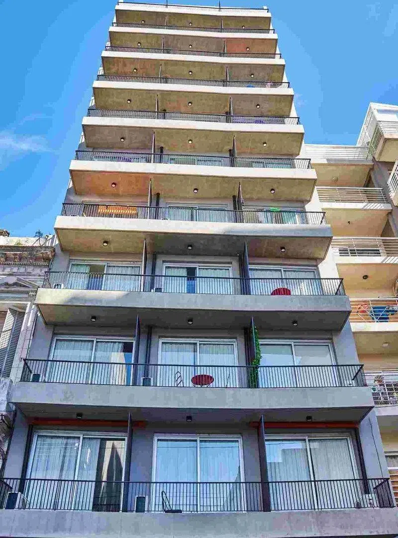 ALQ. TEMPORARIO MONOAMBIENTE-MONSERRAT (ZONA UADE) 2