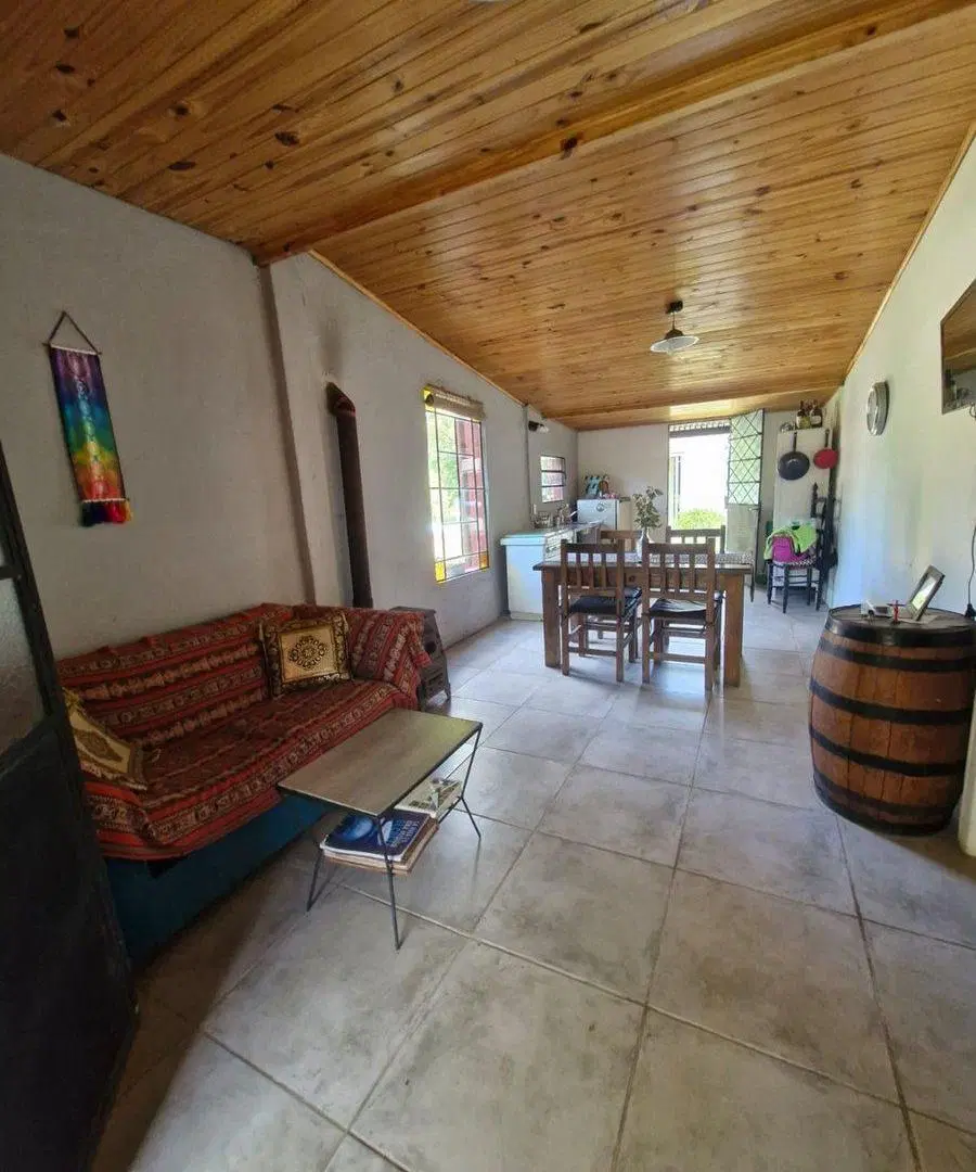 CASA QUINTA 3 AMB. EN LOBOS C/PILETA Y QUINCHO 5