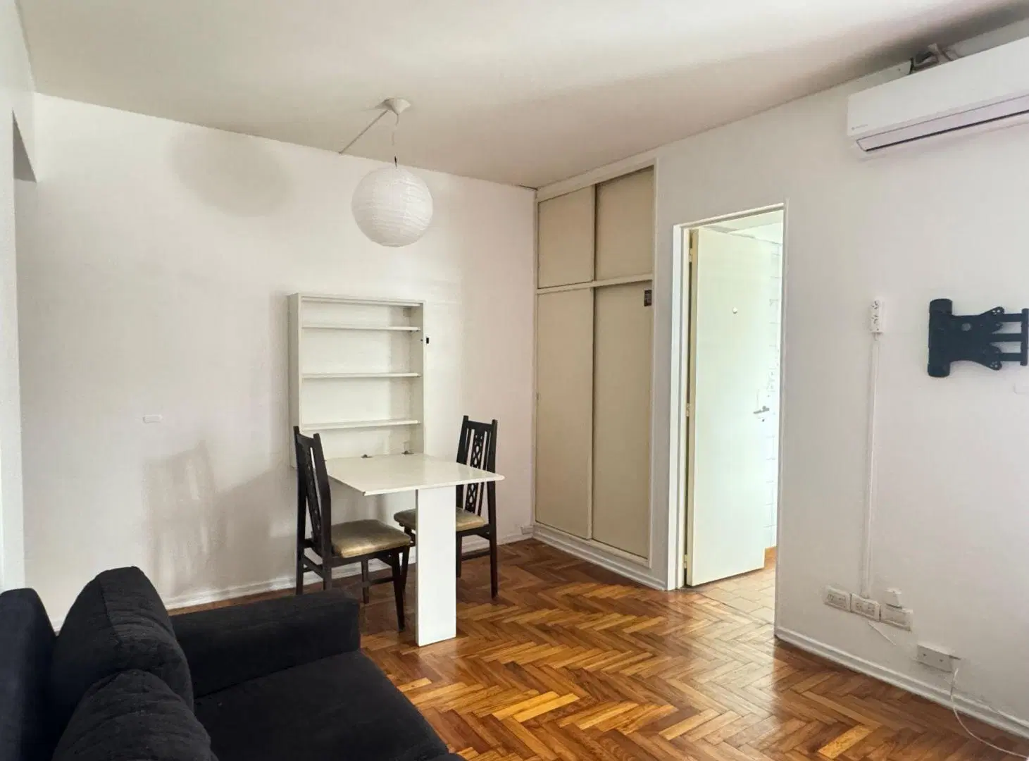 VENTA MONOAMBIENTE COCINA INDEPENDIENTE ALMAGRO 4