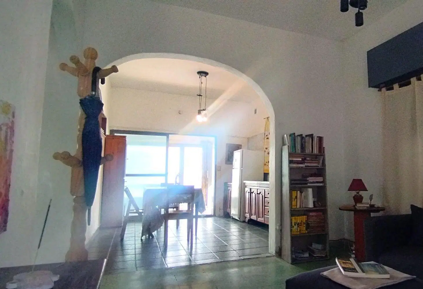 VENTA CASA 4 AMBIENTES CON DPTO EN FONDO QUILMES 2