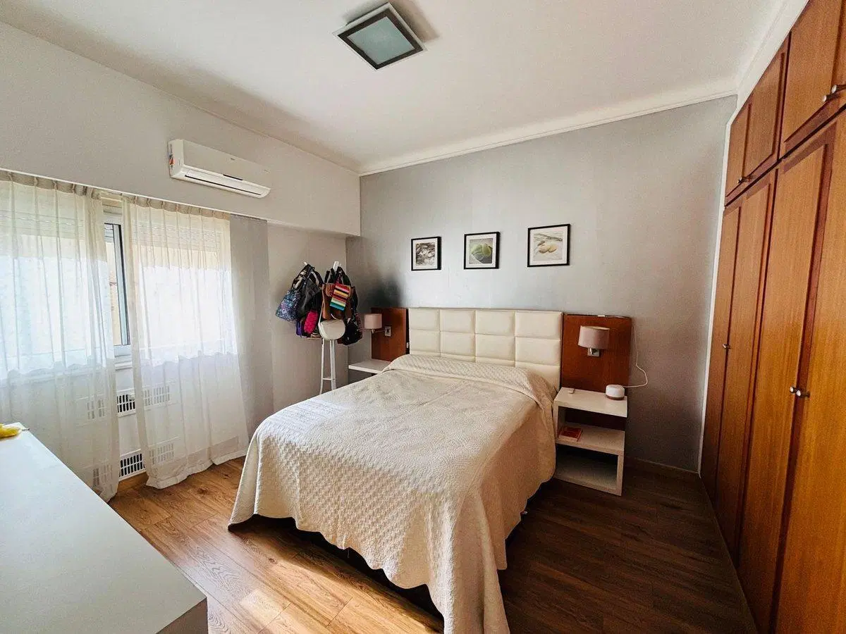 VENTA DEPTO 4 AMB CON COCHERA EN RECOLETA 4