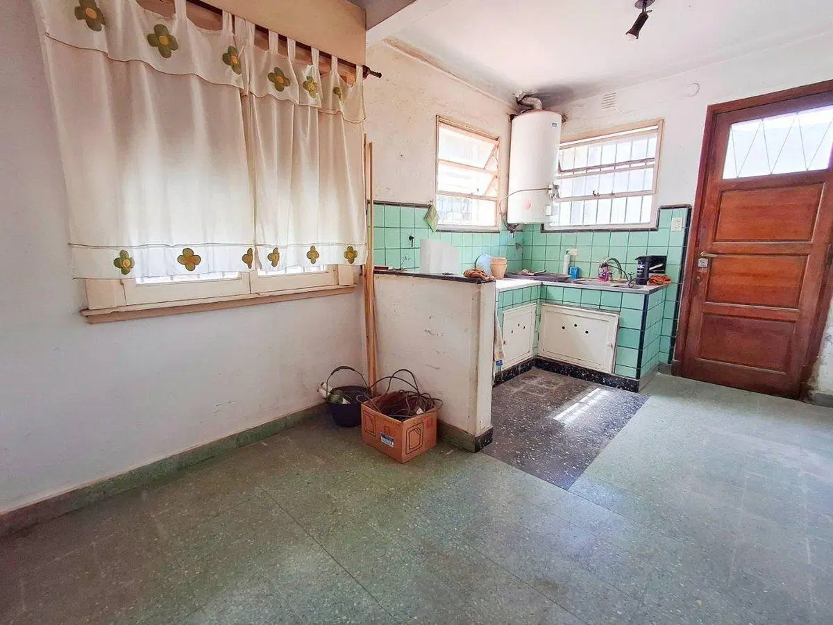 VENTA CASA EN PH 3 DORMITORIOS JARDIN COCHERA 3
