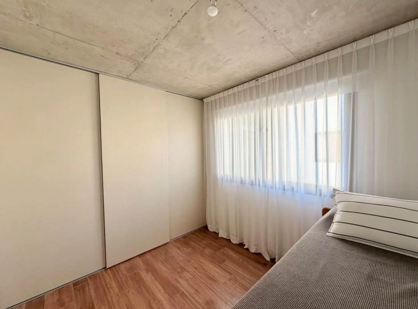 VENTA DEPARTAMENTO 3 AMBIENTES COCHERA URQUIZA 5