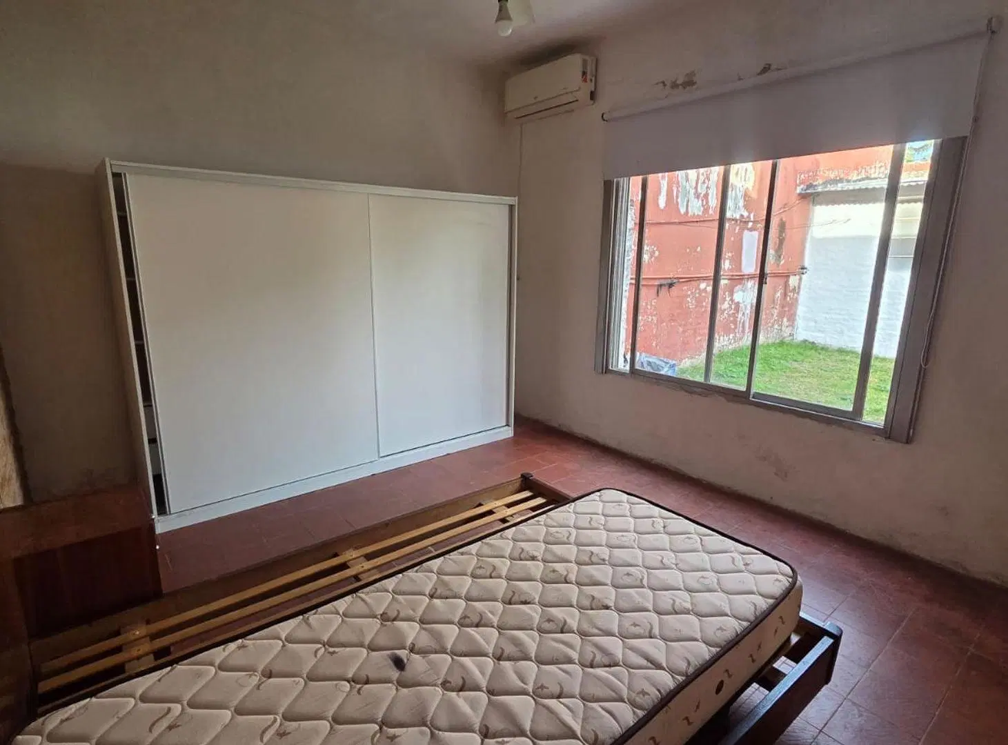 VENTA PH 4 AMBIENTES JARDIN Y LAVADERO CIUDADELA 3