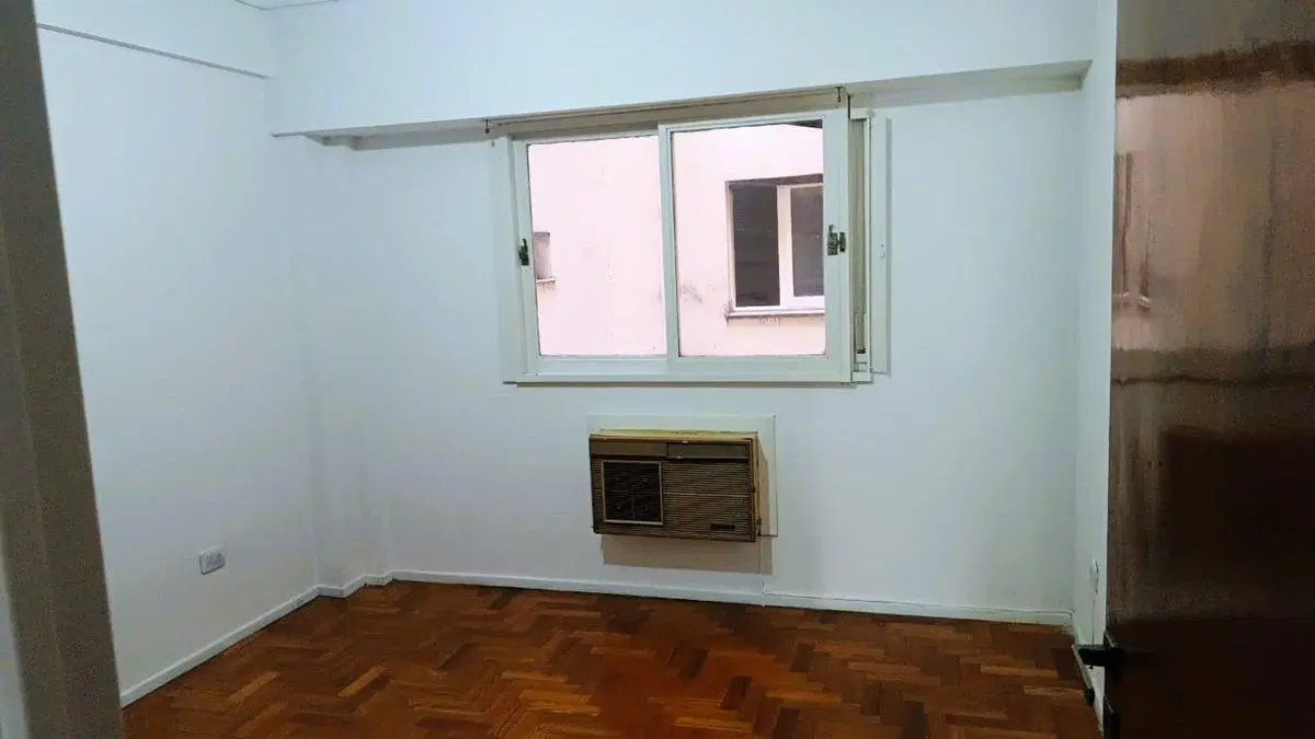 VENTA Departamento de 4 ambientes en Flores 4