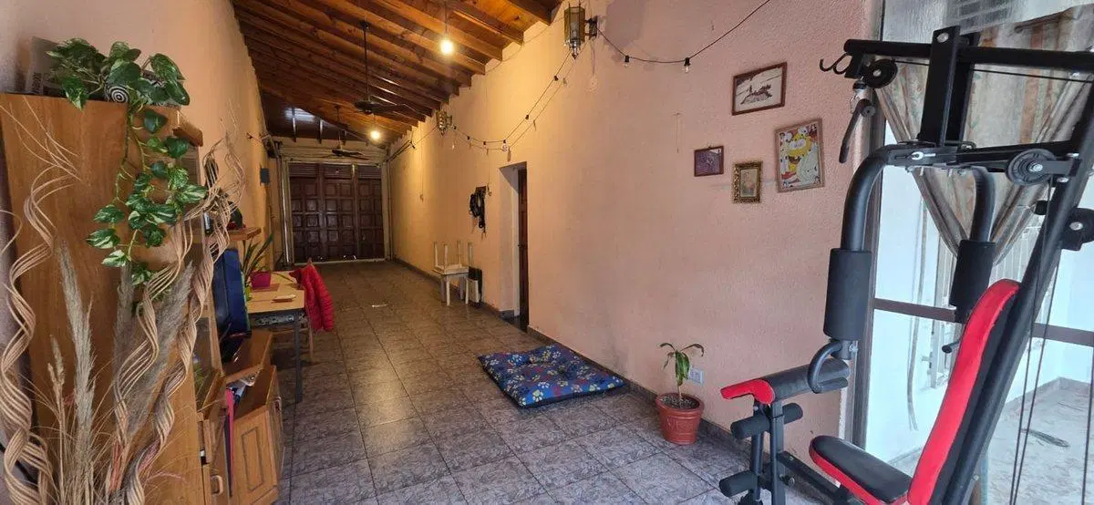 VENTA CASA 3 AMBIENTES  SAN JUSTO COCHERA PATIO 2