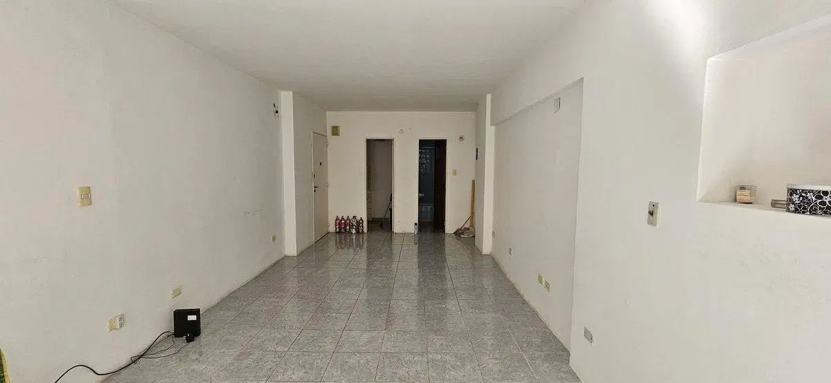 VENTA MONOAMBIENTE APTO PROFESIONAL CON RENTA 5