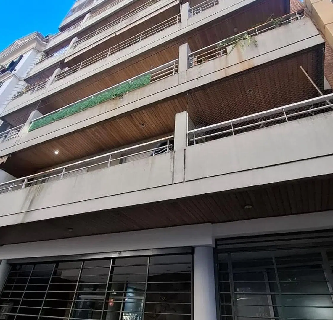 IMPECABLE DEPARTAMENTO DOS AMBIENTES CON BALCON 4