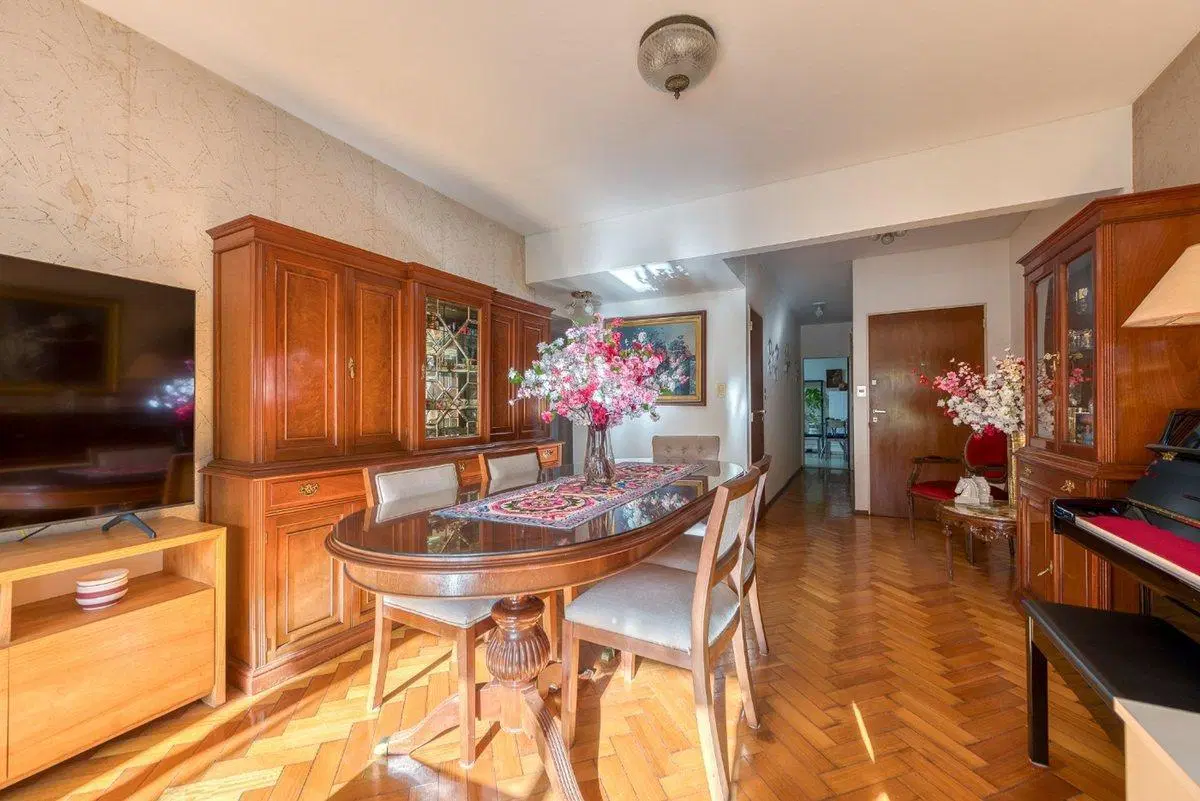 EXCLUSIVO SEMIPISO CON ENORME BALCÓN ATERRAZADO 5