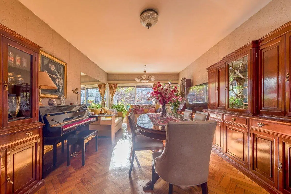 EXCLUSIVO SEMIPISO CON ENORME BALCÓN ATERRAZADO 3