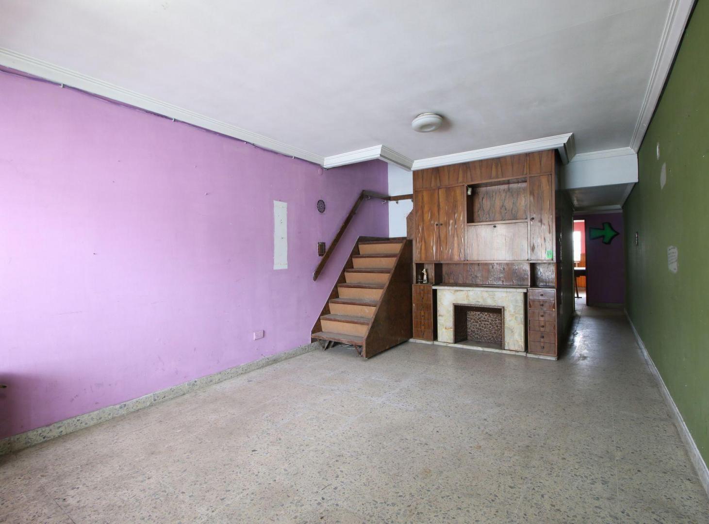 VENTA LOCAL, CASA Y GALPON LLAVALLOL