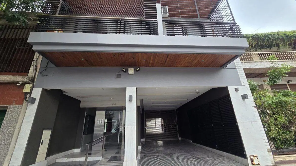 VENTA MONOAMBIENTE BALCON CONTRAFRENTE  FLORESTA 4