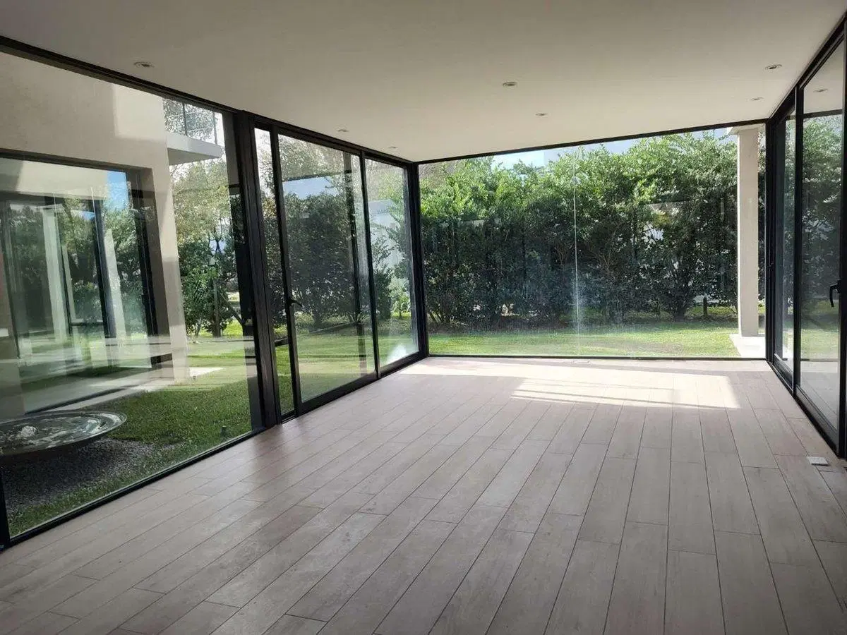 Casa en Venta a Estrenar en Ayres Plaza 2
