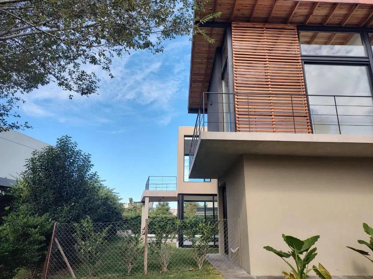Casa en Venta a Estrenar en Ayres Plaza 5