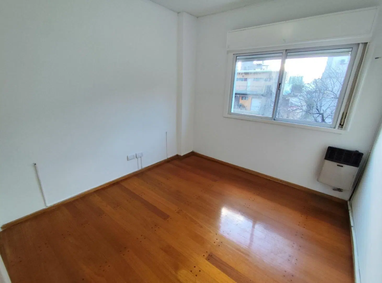 ALQUILER FLORESTA 4 AMB COCHERA SEGURIDAD PILETA 4