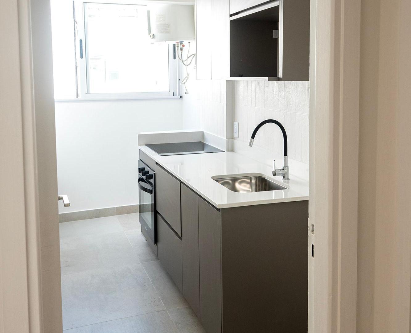 Foto de VENTA DEPARTAMENTO 2 AMB PALERMO REFACCIONADO, imagen 5