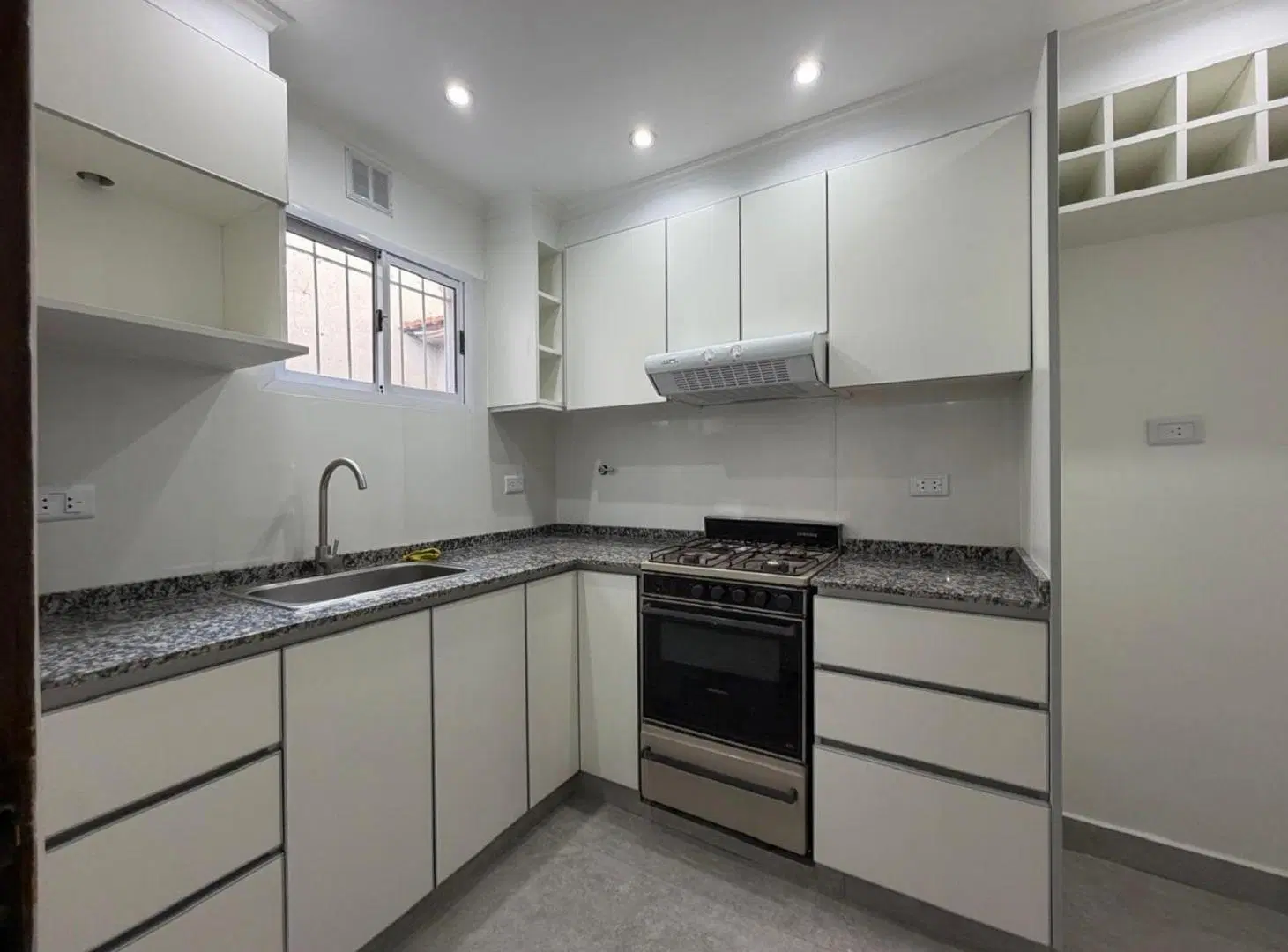VENTA PH C/TERRAZA.IMPECABLE.MATADEROS 5