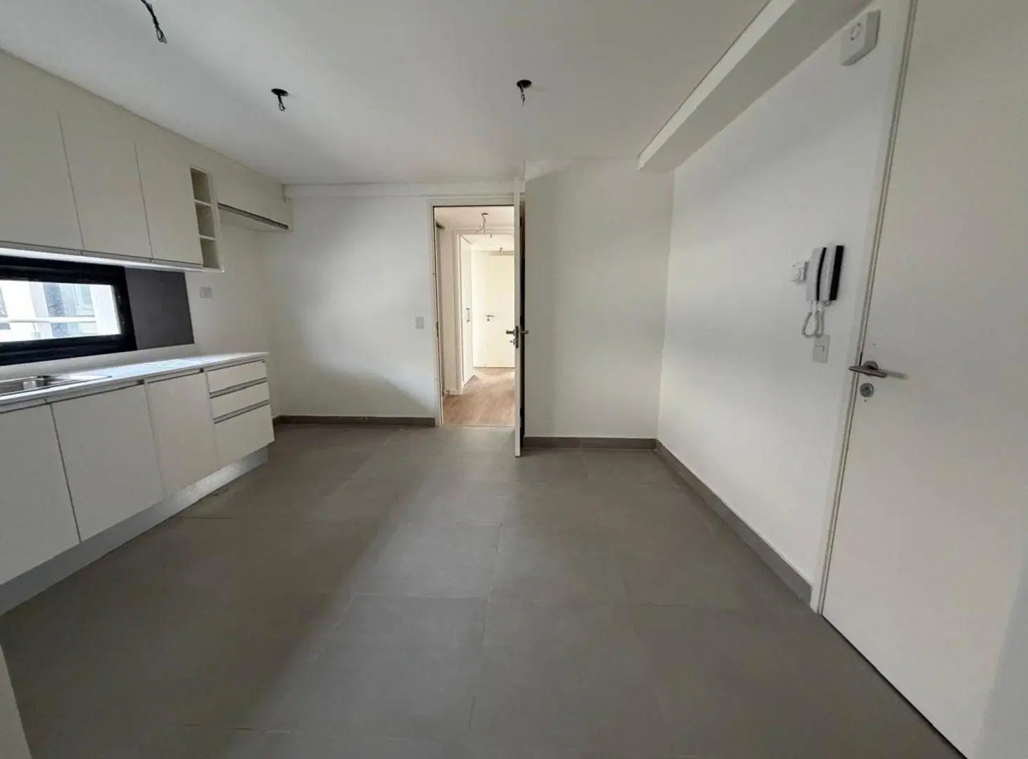 VENTA 4 AMBIENTES BALCON TERRAZA COCHERA RECOLETA 8