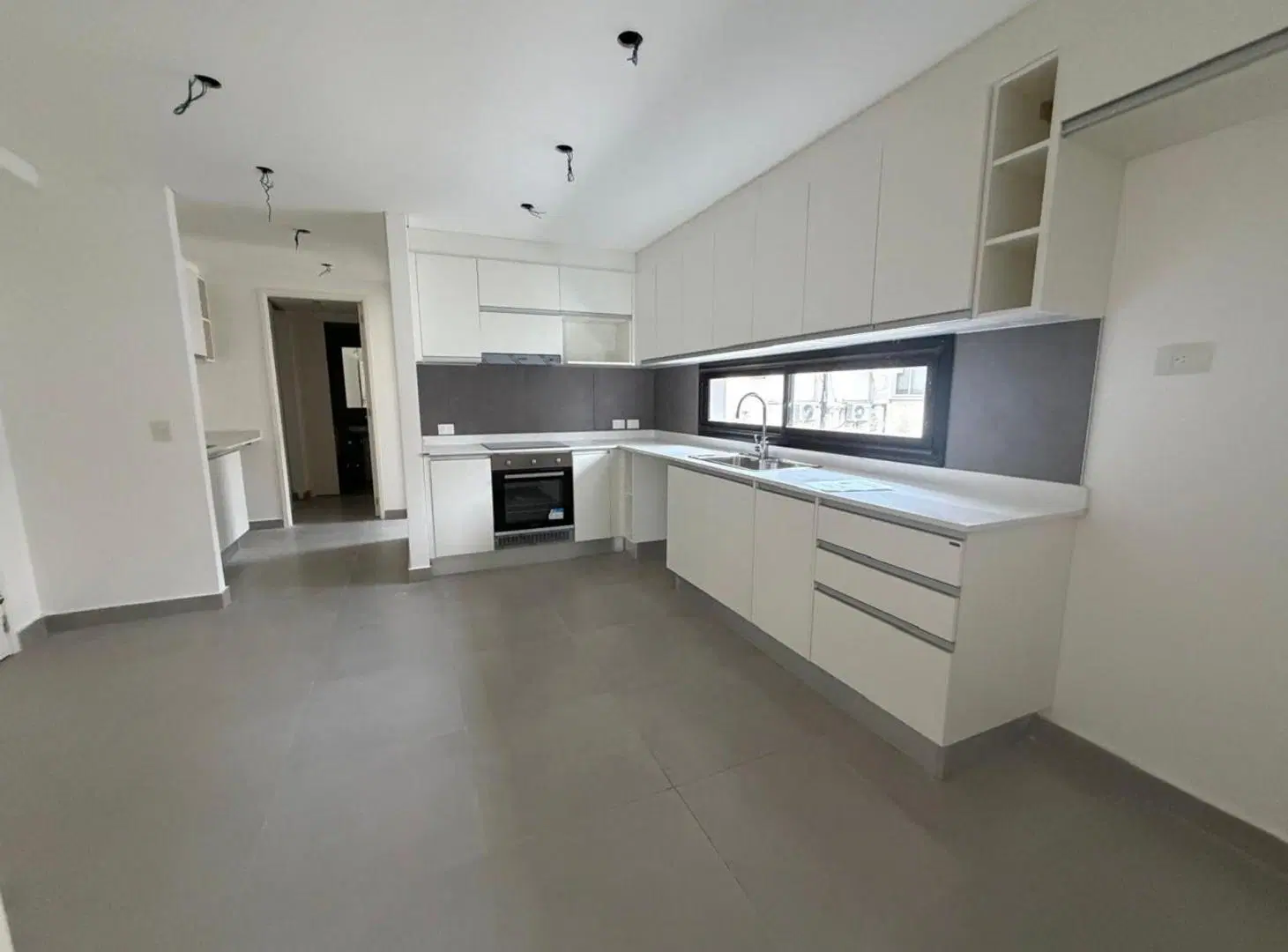 VENTA 4 AMBIENTES BALCON TERRAZA COCHERA RECOLETA 5