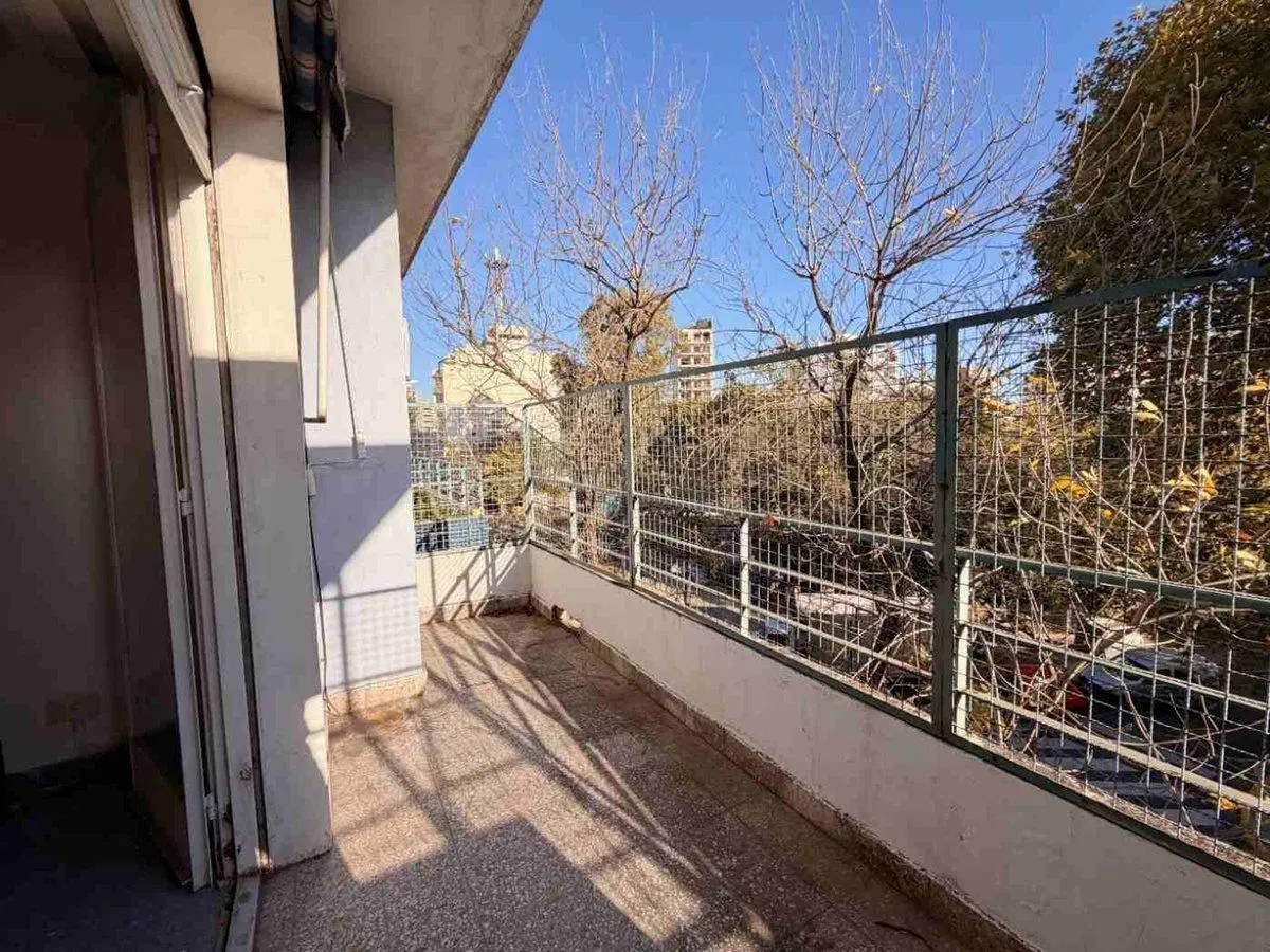 VENTA 3 AMB BALCON AL FRENTE VELEZ SARSFIELD 3