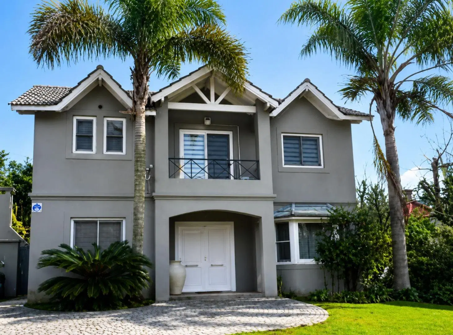 Venta Casa 4 Ambientes - Club de Campo Pueyrredon 2
