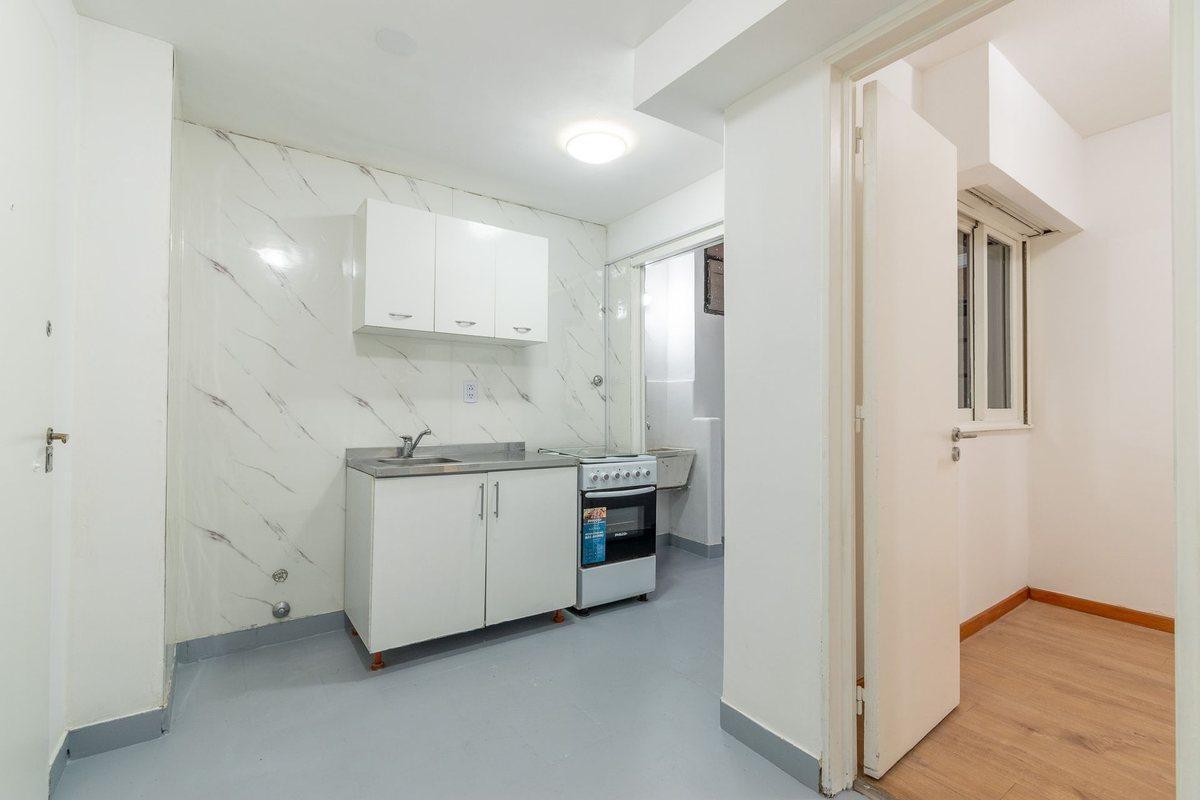 Foto de DEPARTAMENTO VENTA 4 AMB RECOLETA BALCON C/ DEPEN, imagen 2