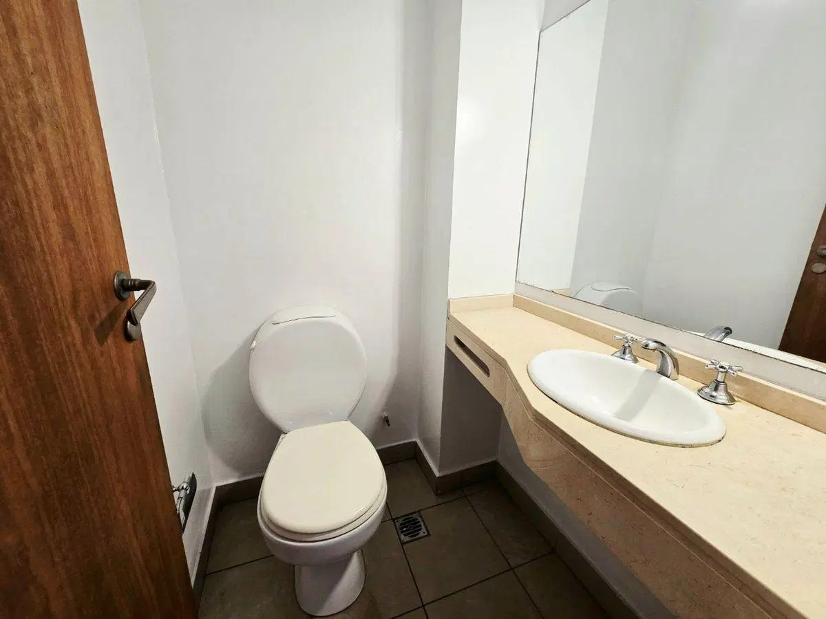 VENTA DPTO 4 AMB DEPENDENCIA COCHERA RECOLETA 5