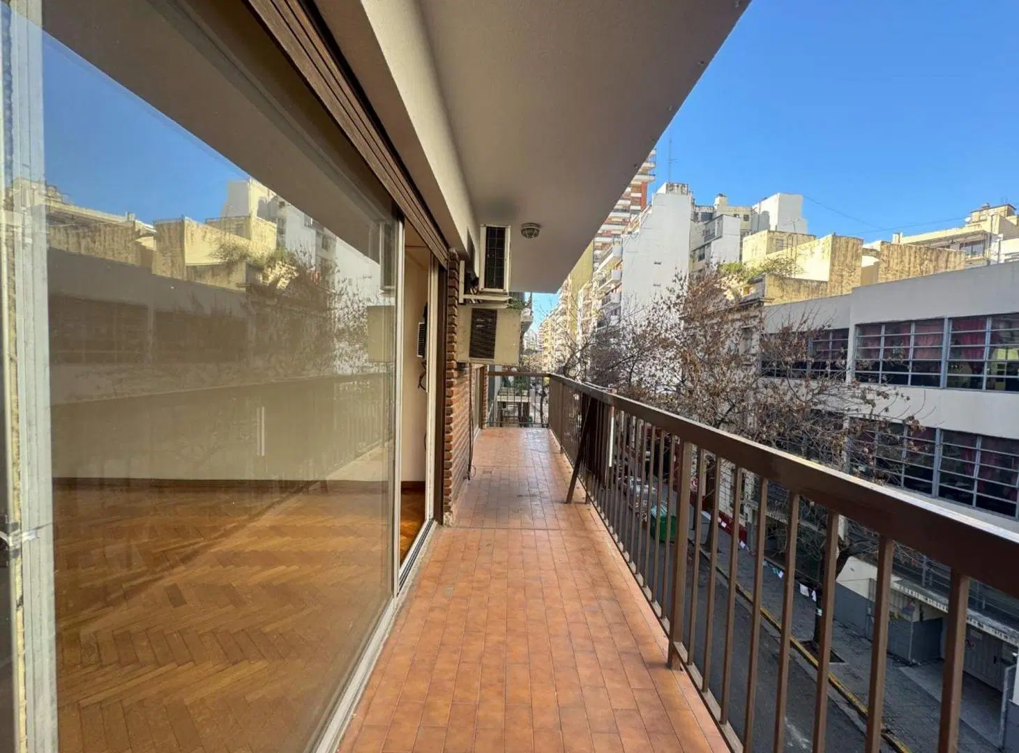 VENTA DPTO 4 AMB DEPENDENCIA COCHERA RECOLETA 3