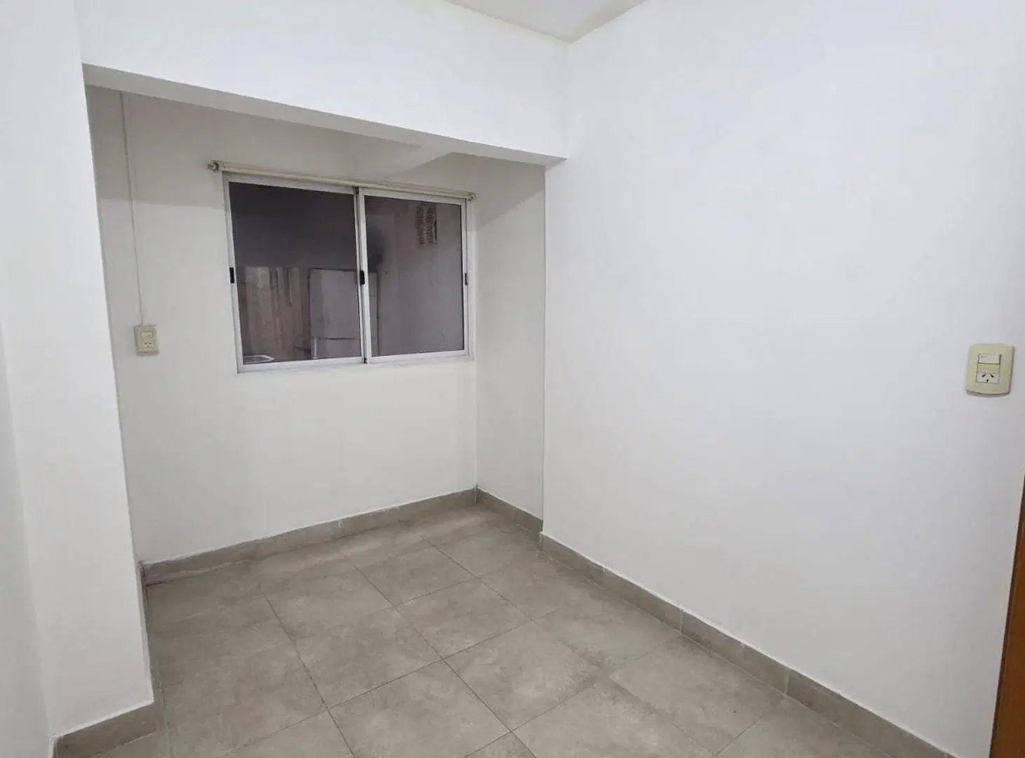 VENTA DEPARTAMENTO TRES AMBIENTES Y PATIO BELGRANO 5