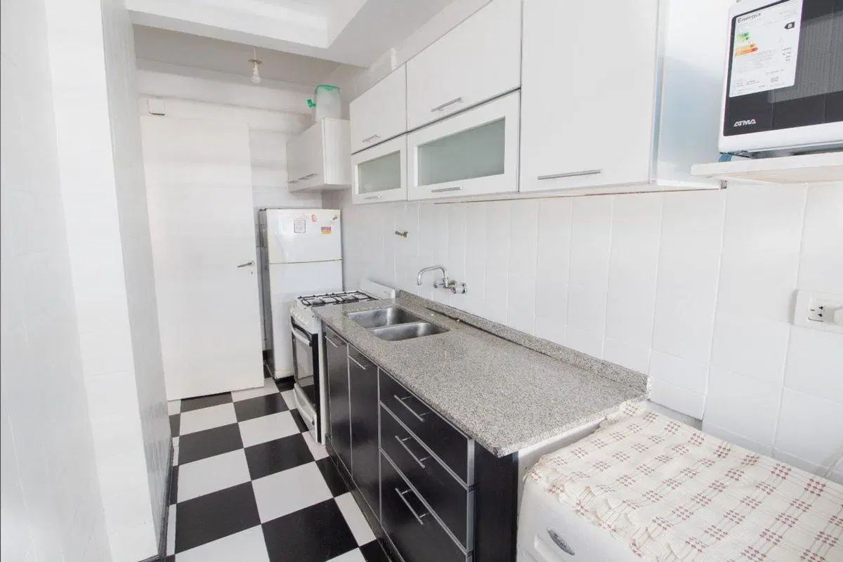 VENTA DEPARTAMENTO 2 AMBIENTES  EN BALVANERA 8