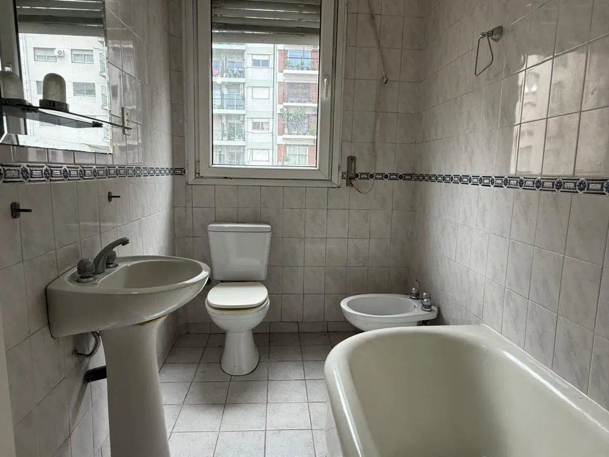 VENTA DEPARTAMENTO 4 AMBIENTES RECOLETA 5