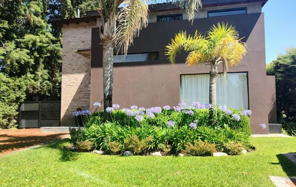 VENTA CASA BARRIO PRIVADO LA MASIA PILAR 3