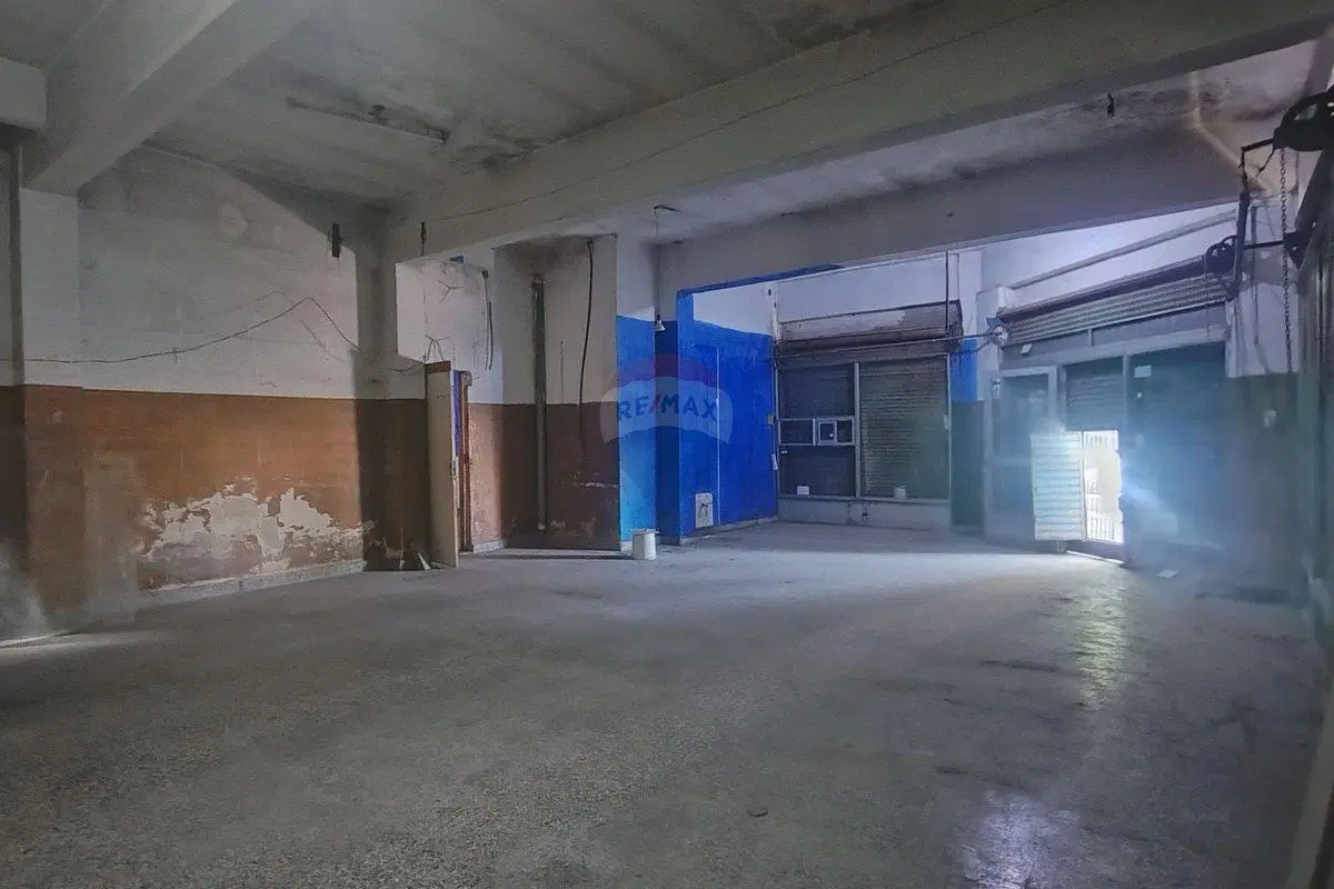 Local comercial en lote propio de 226 M2 3