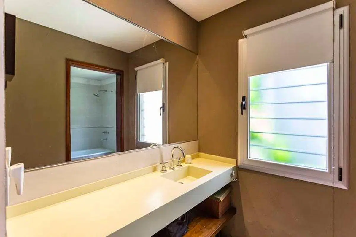 CASA 5 AMBIENTES JARDIN LOMAS DE ZAMORA 4