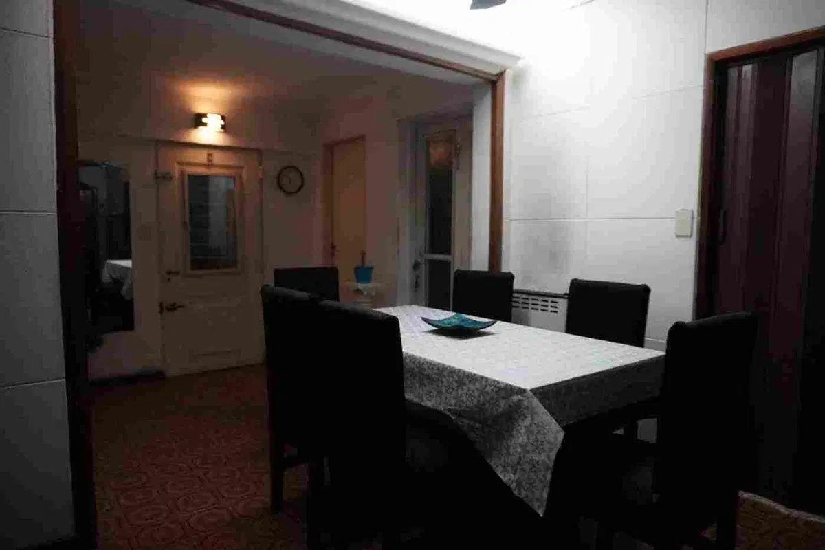 VENTA CASA  5 AMB/COCH/TERRAZA-GERLI-APTO CREDITO 3