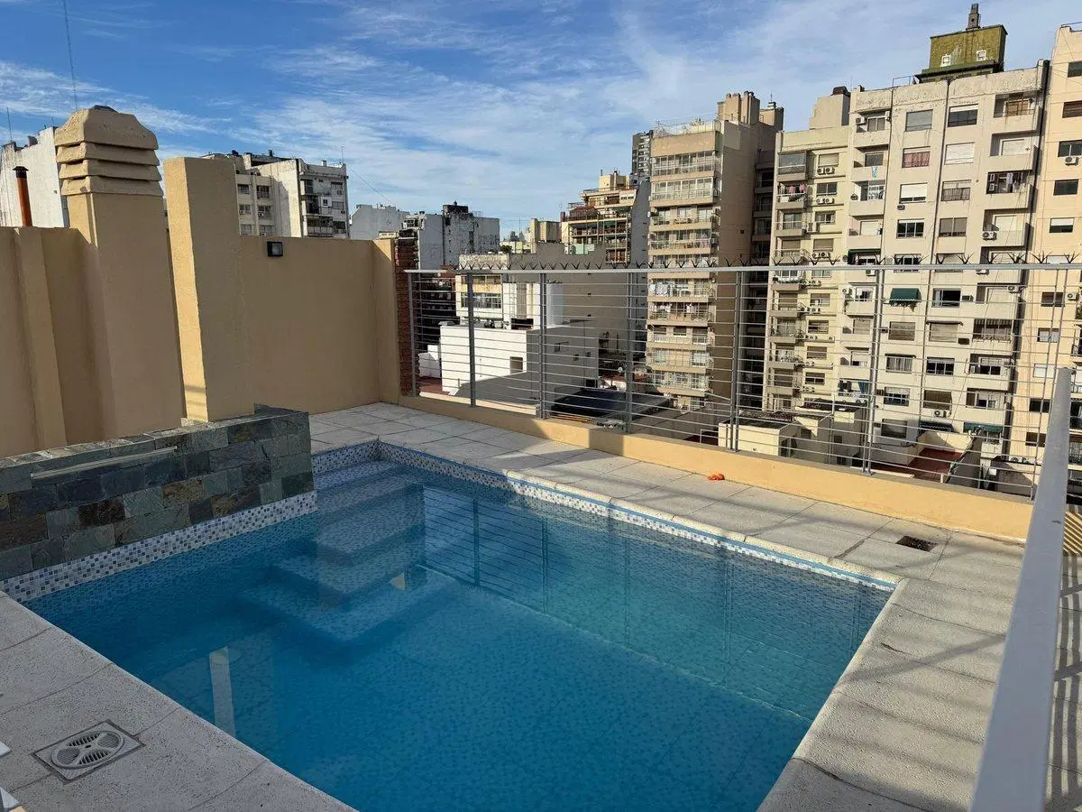 VENTA DEPARTAMENTO 4 AMBIENTES COCHERA BALVANERA 2