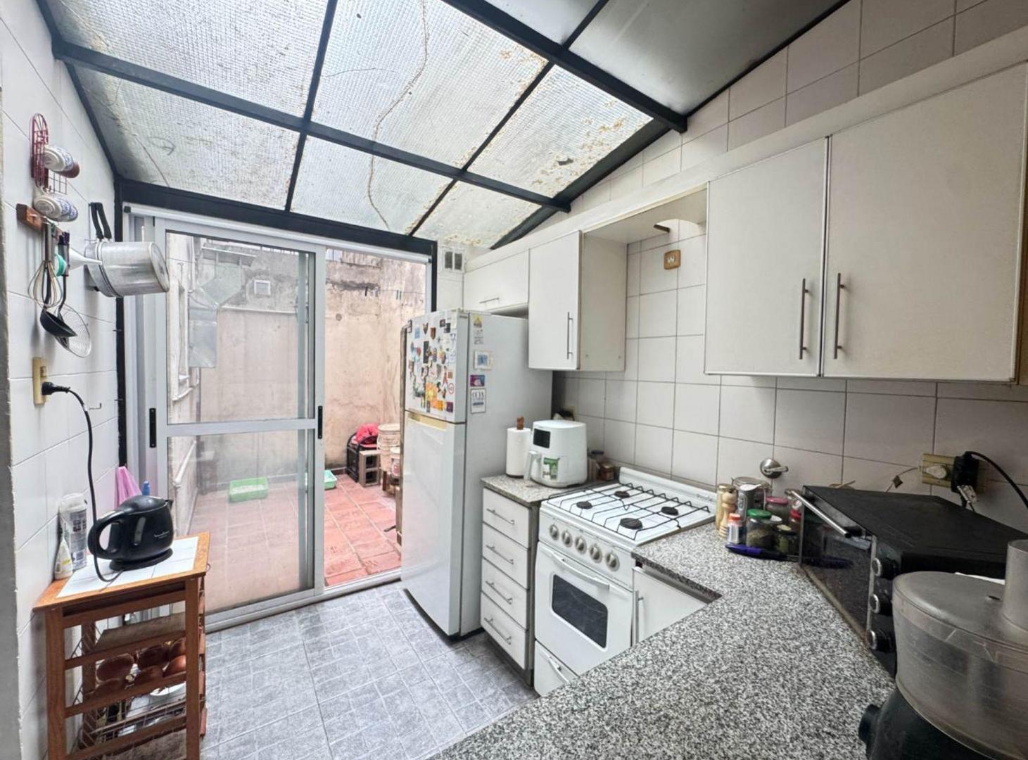Foto de VENTA DPTO 2 AMB 74M2 2 PATIOS VILLA CRESPO, imagen 3