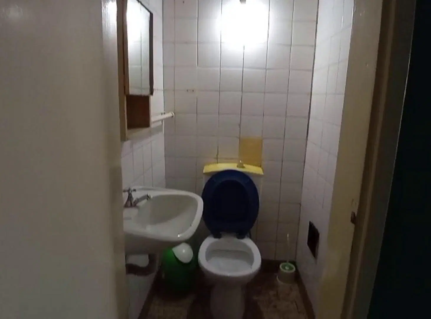 CASA 3 AMBIENTES CON GUARDA AUTO LANUS OESTE 5