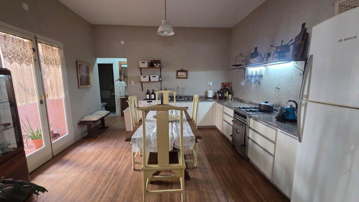 Foto de VENTA PH 3 AMBIENTES AL FRENTE VILLA MAIPU, imagen 3