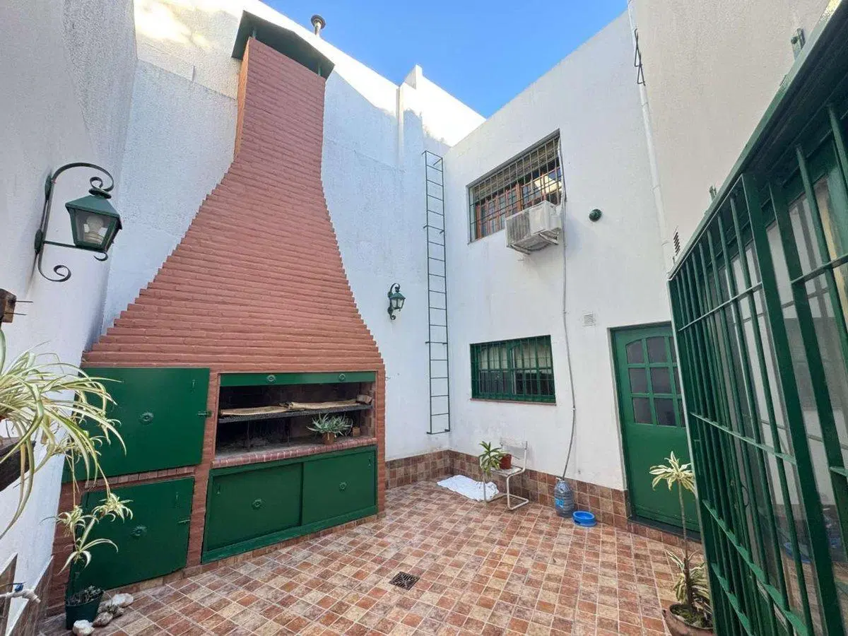 VENTA CASA 4 AMB DUPLEX PATIO PARRILLA FLORESTA 2