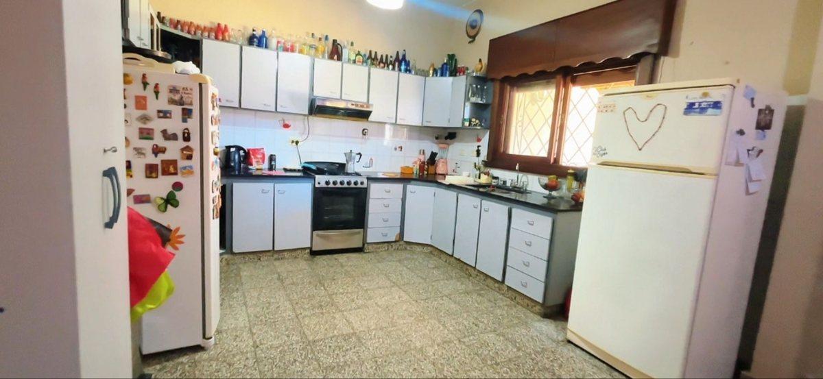 Foto de CASA VENTA LOTE PROPIO 6 AMB SAN JUSTO, imagen 3