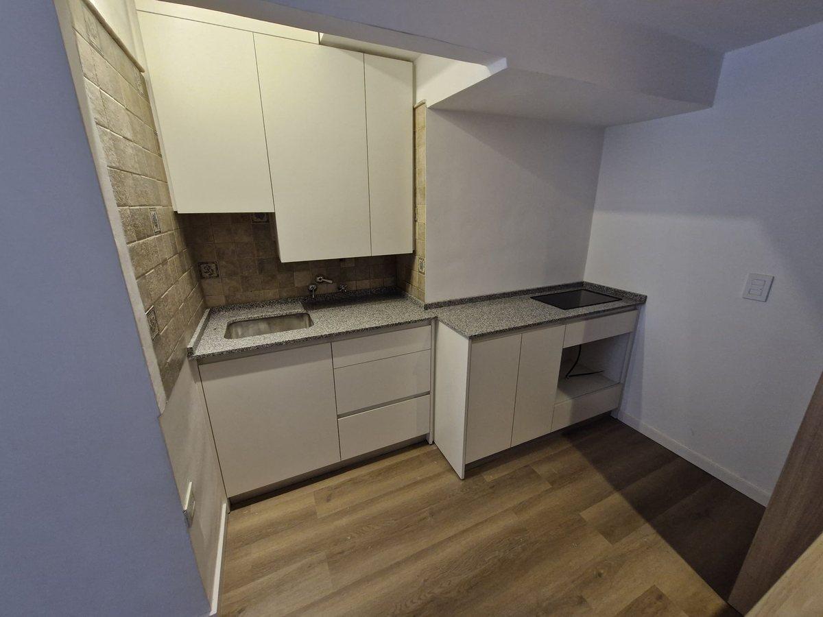 Foto de DEPARTAMENTO MONOAMBIENTE CON PATIO EN RECOLETA, imagen 5