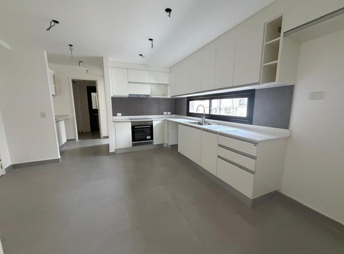 Foto de VENTA 4 AMBIENTES BALCON TERRAZA COCHERA RECOLETA, imagen 1