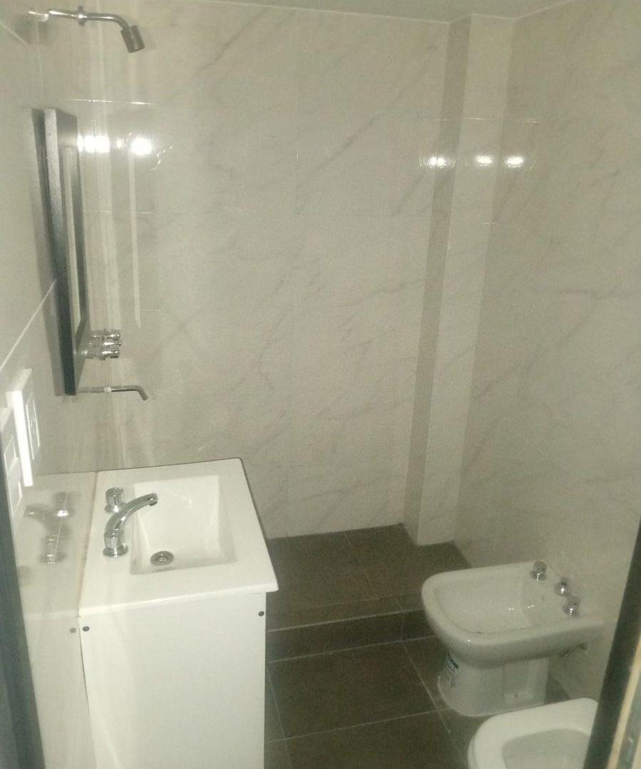 Foto de VENTA DEPARTAMENTO 2 AMBIENTES CON COCHERA, imagen 4