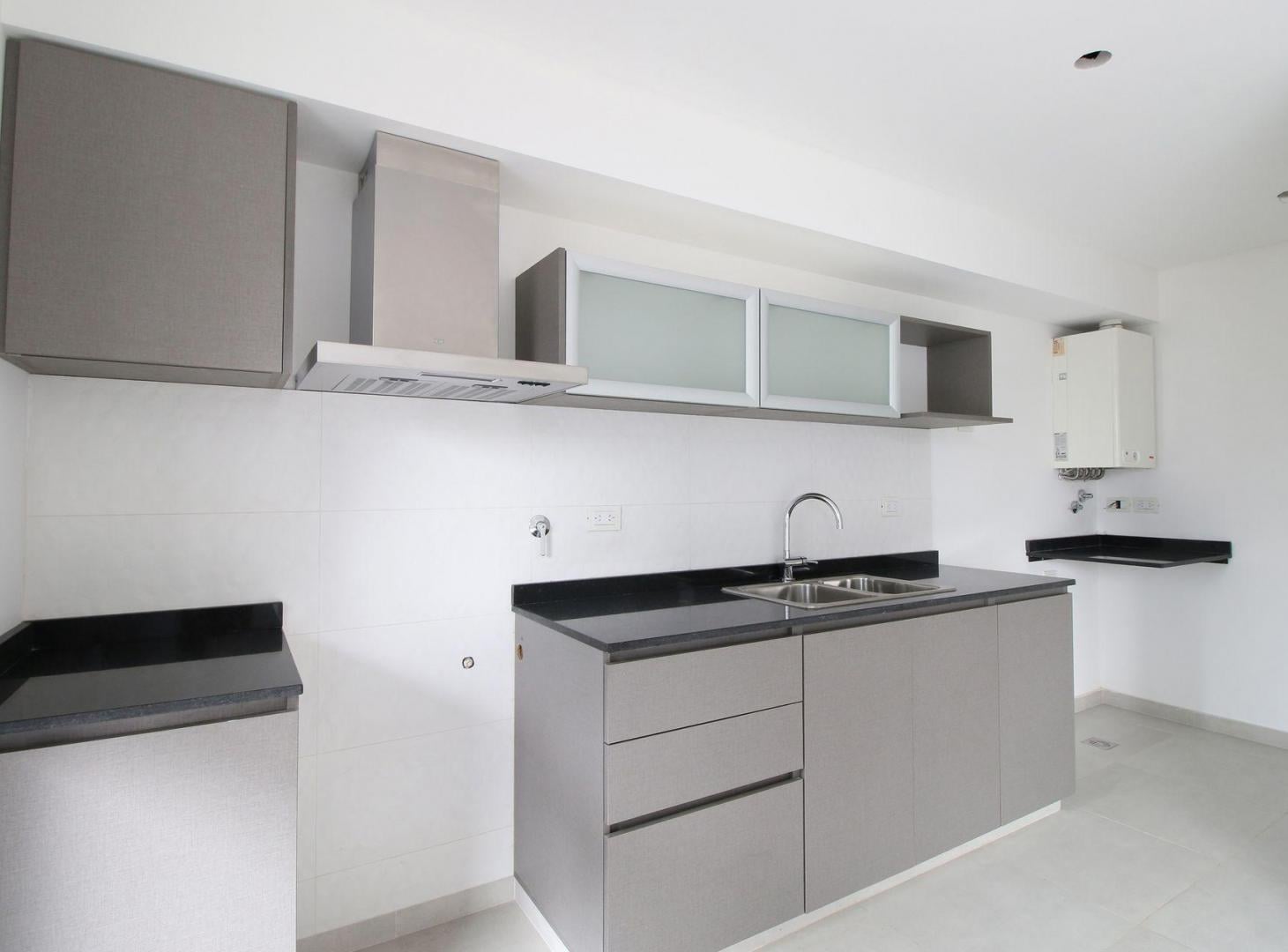 Foto de VENTA DOS AMBIENTES APTO CRÉDITO + COCHERA QUILMES, imagen 1